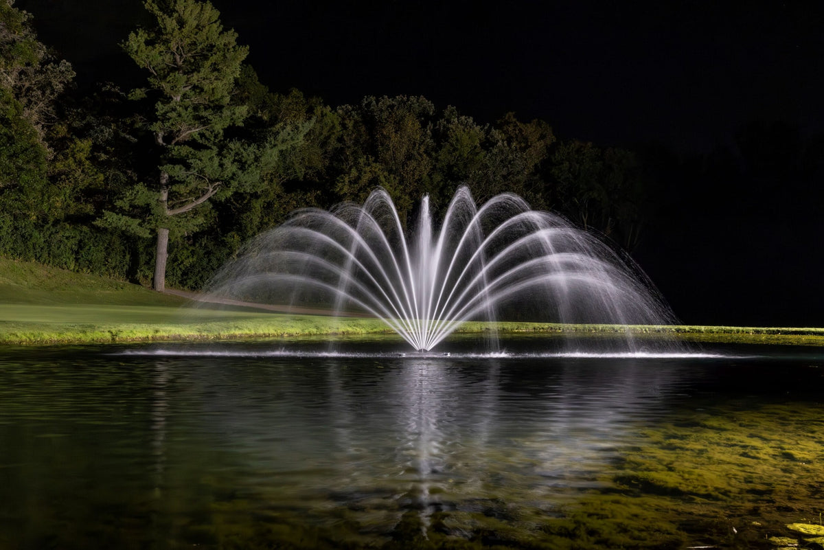 Fontaine flottante Kasco 1 HP éclairée de nuit, éclairage en option